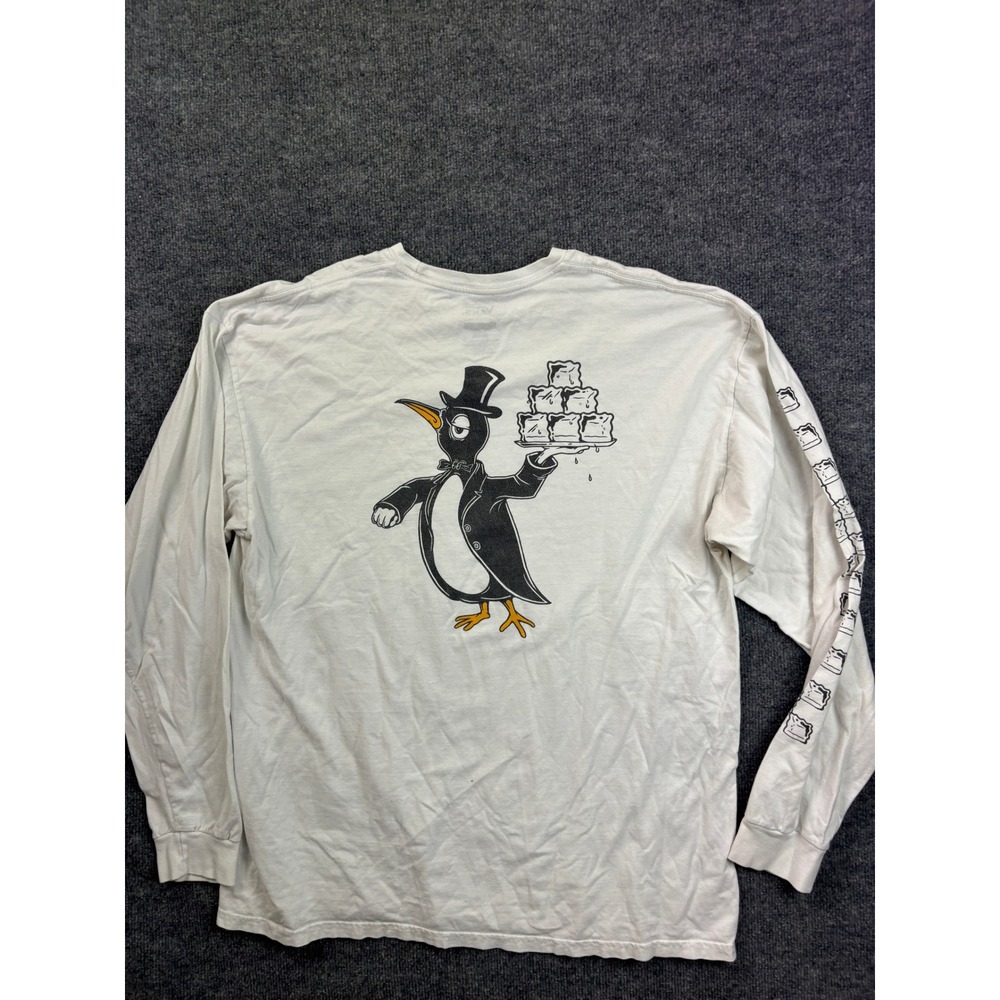 Vans Long Sleeve T-Shirt Mens XL White Penguin Tuxedo Ice Graphic Classic Fit
